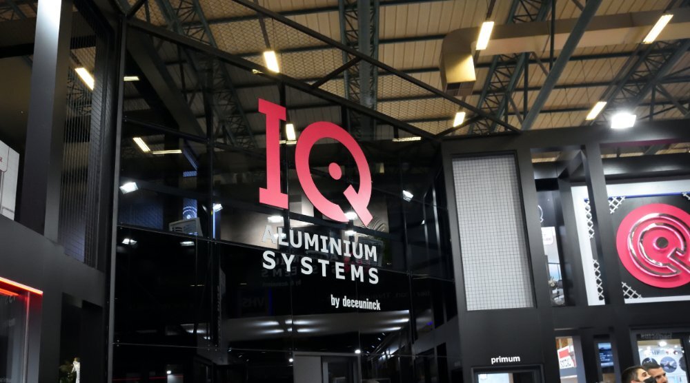 Павильон IQ Aluminium systems by Deceuninck.jpg